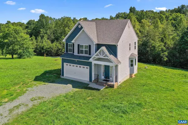 1090 BRIERY FARM RD, Scottsville, VA 24590