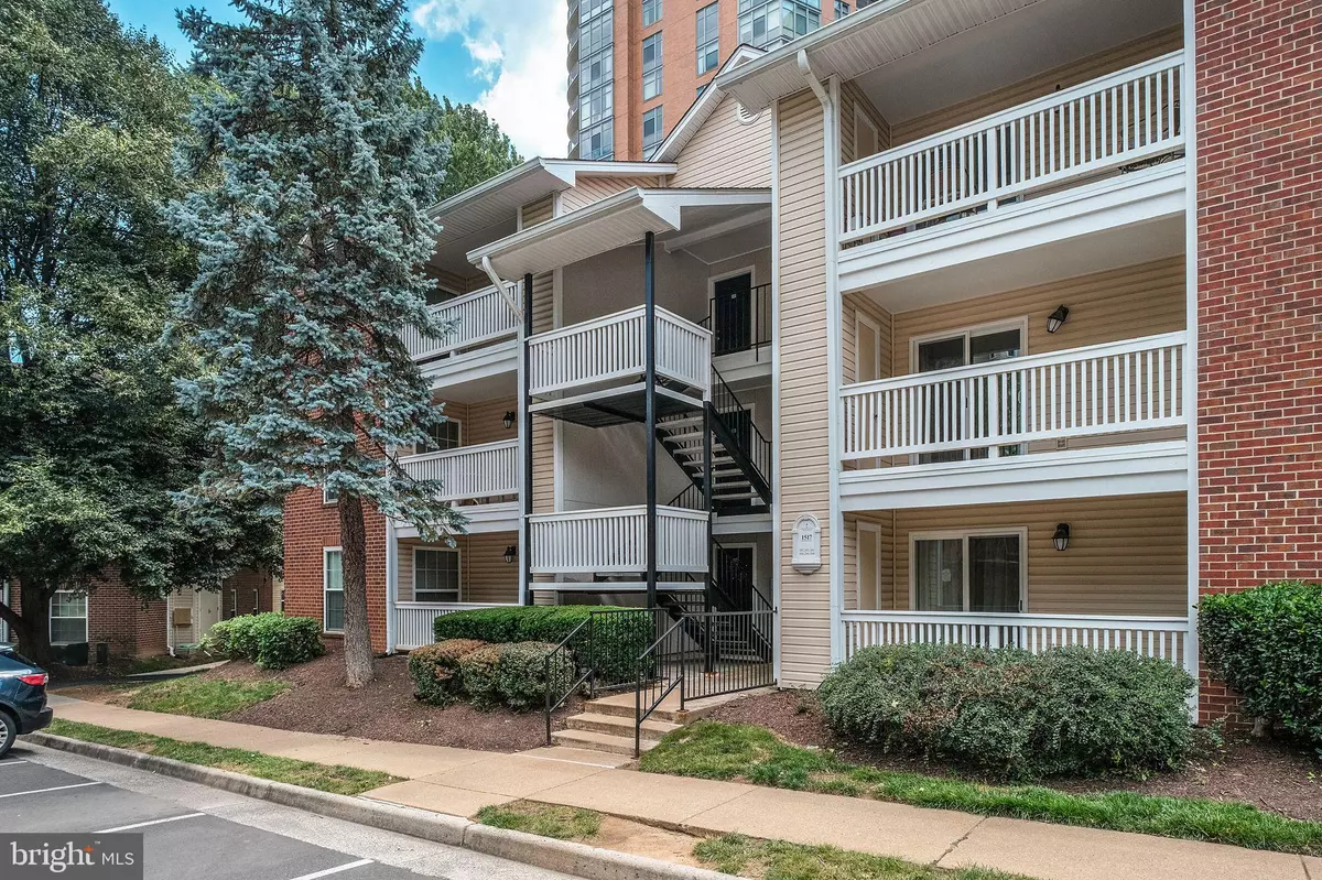 Mclean, VA 22102,1517 LINCOLN WAY #204