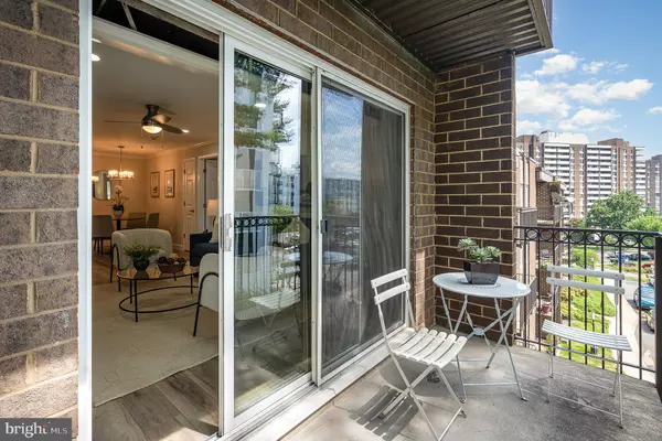 Alexandria, VA 22304,75 S REYNOLDS ST #411