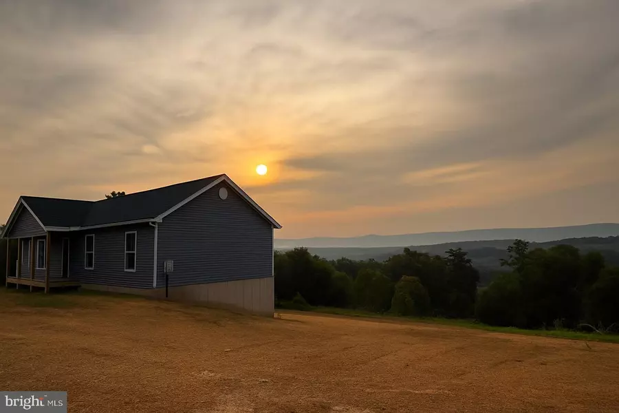 13542 SENEDO, Mount Jackson, VA 22842