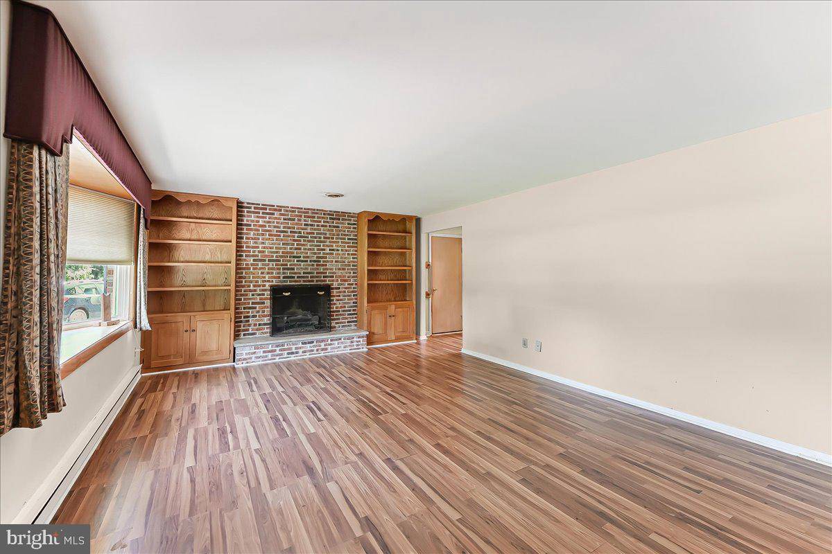 Oxford, PA 19363,278 WATERWAY RD