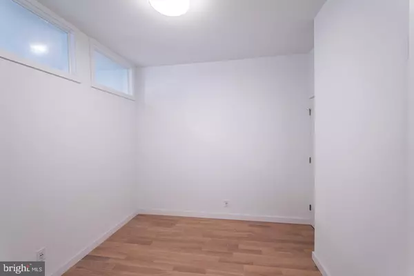 Philadelphia, PA 19147,507 S 8TH ST #306