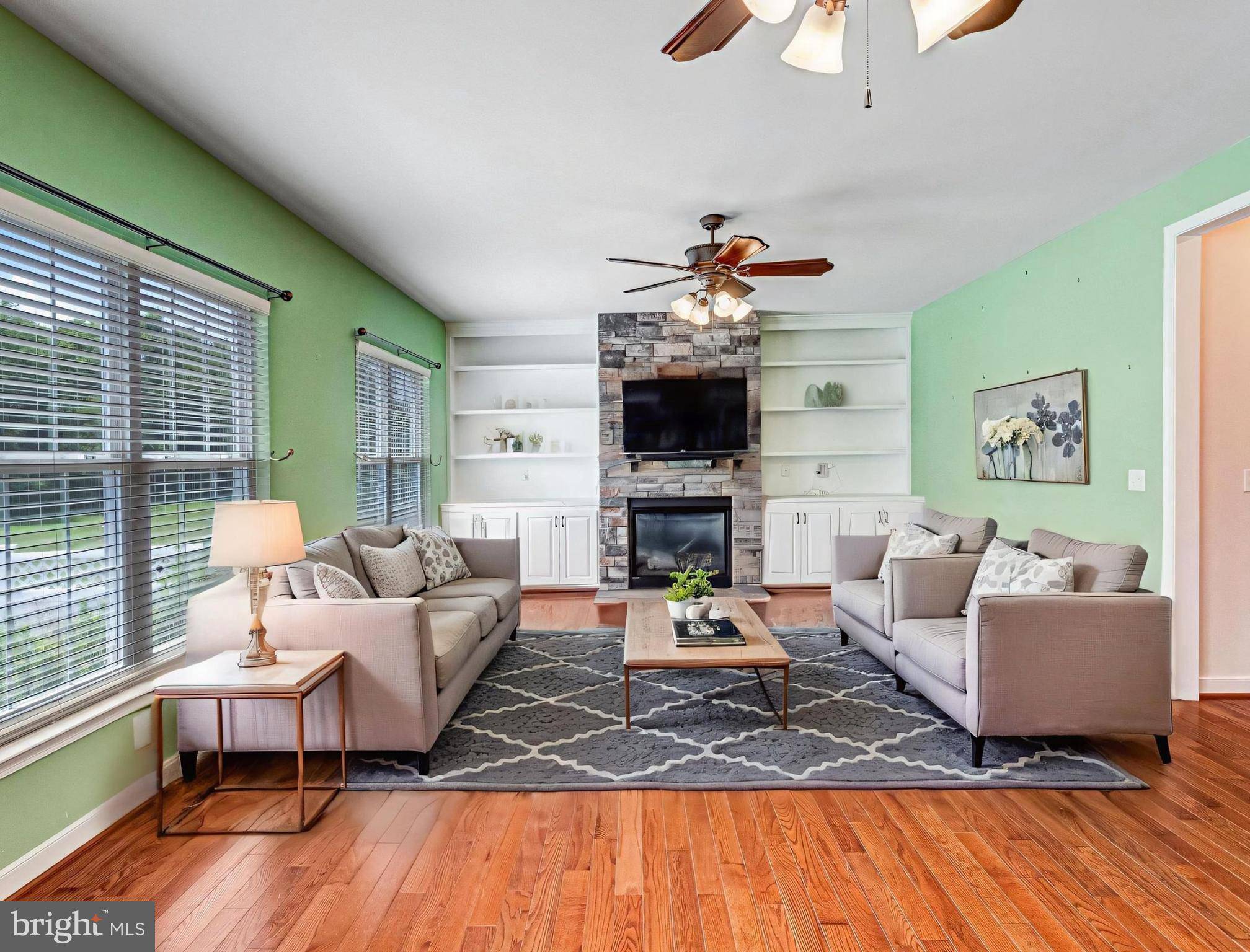 Fredericksburg, VA 22405,5 CHET ATKINS CT