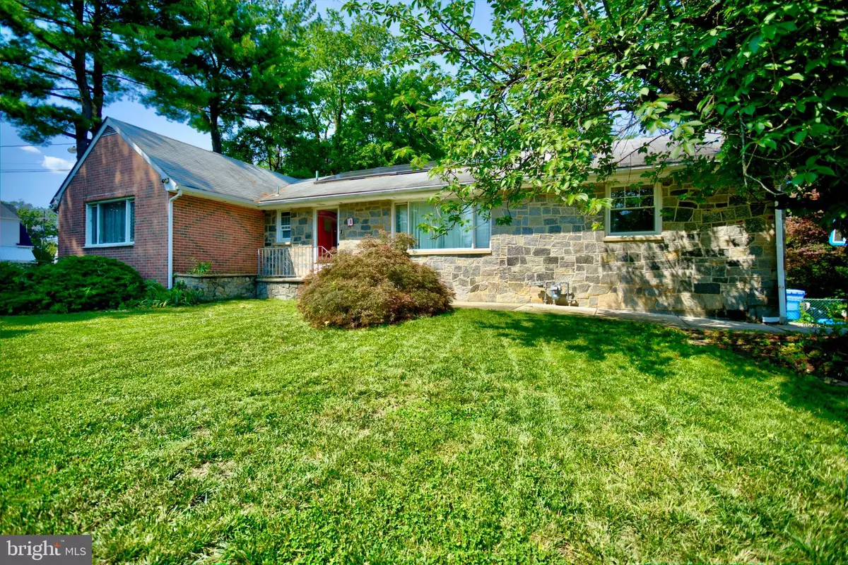 Cherry Hill, NJ 08034,10 E MIAMI AVE