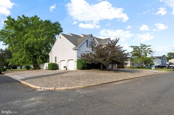 Forked River, NJ 08731,308 PINE FOREST LN