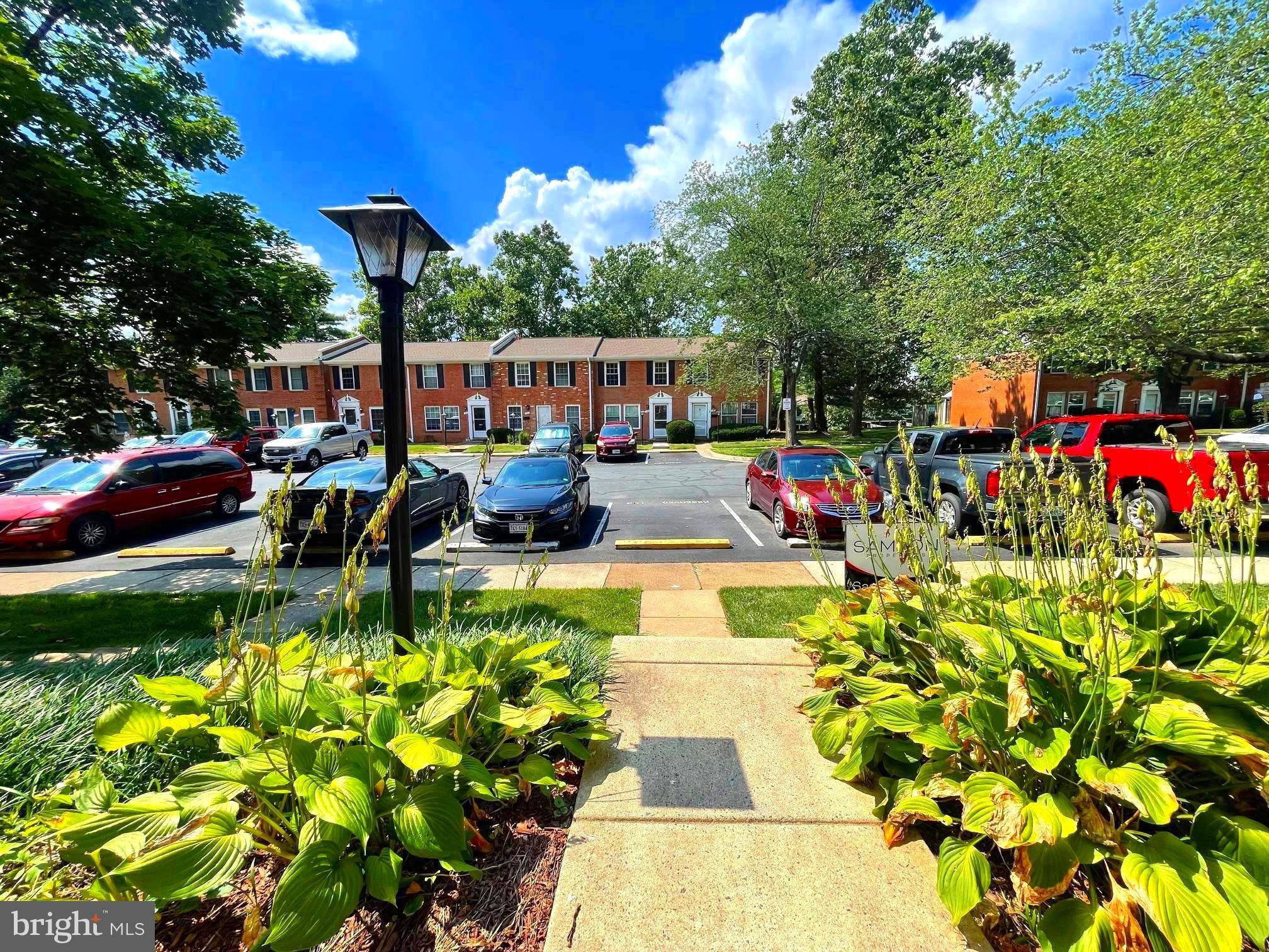 Sterling, VA 20164,126 N BAYLOR DR