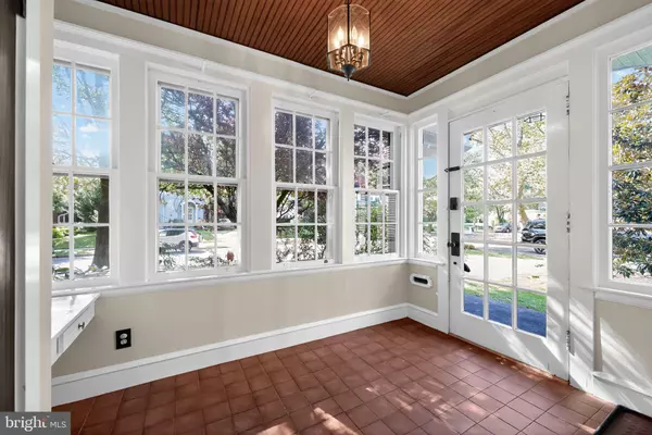 Haddonfield, NJ 08033,159 WAYNE AVE