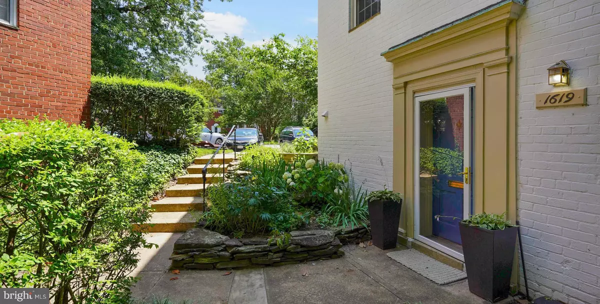 Alexandria, VA 22302,1619 RIPON PL