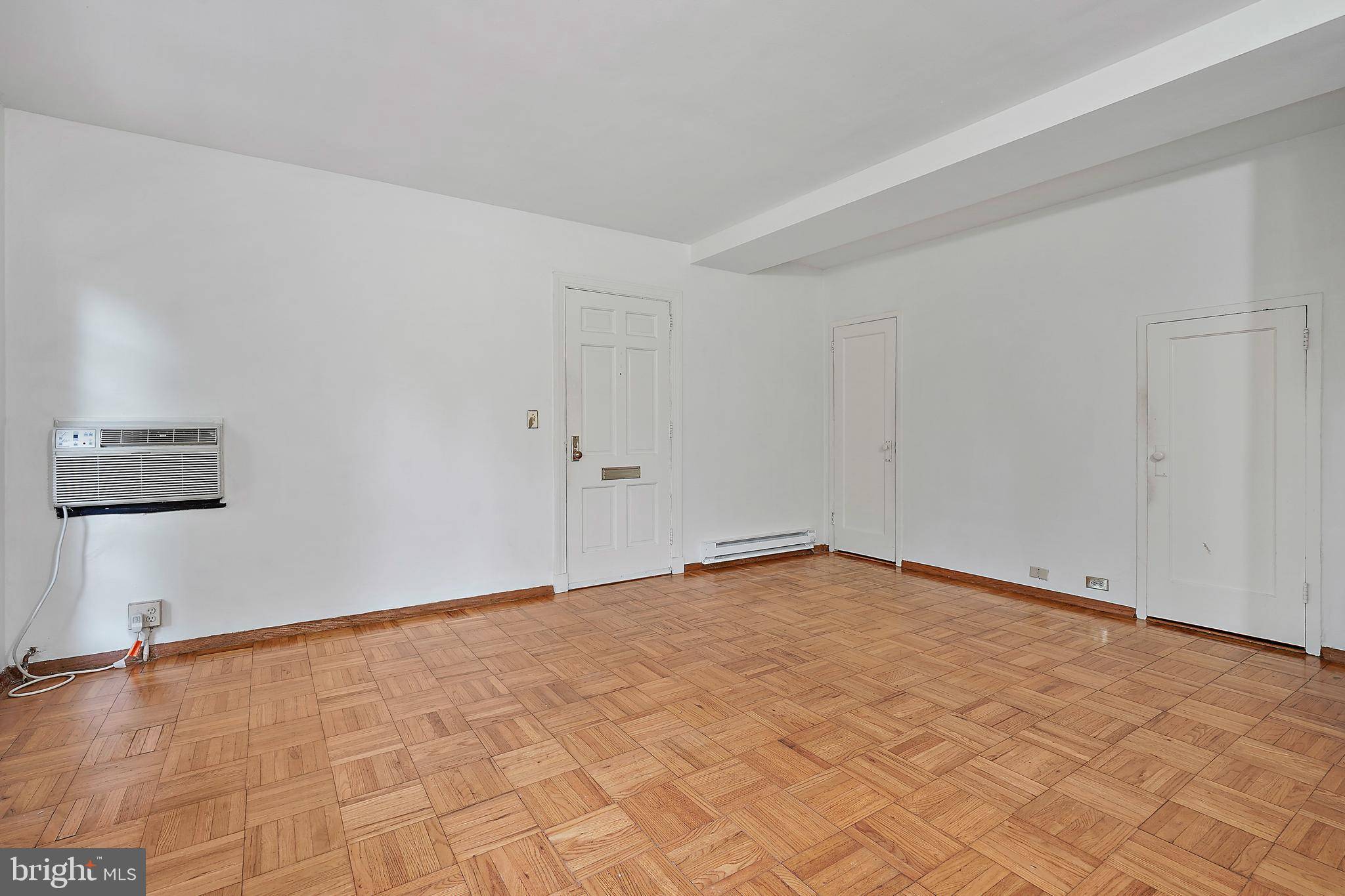 Alexandria, VA 22302,1619 RIPON PL
