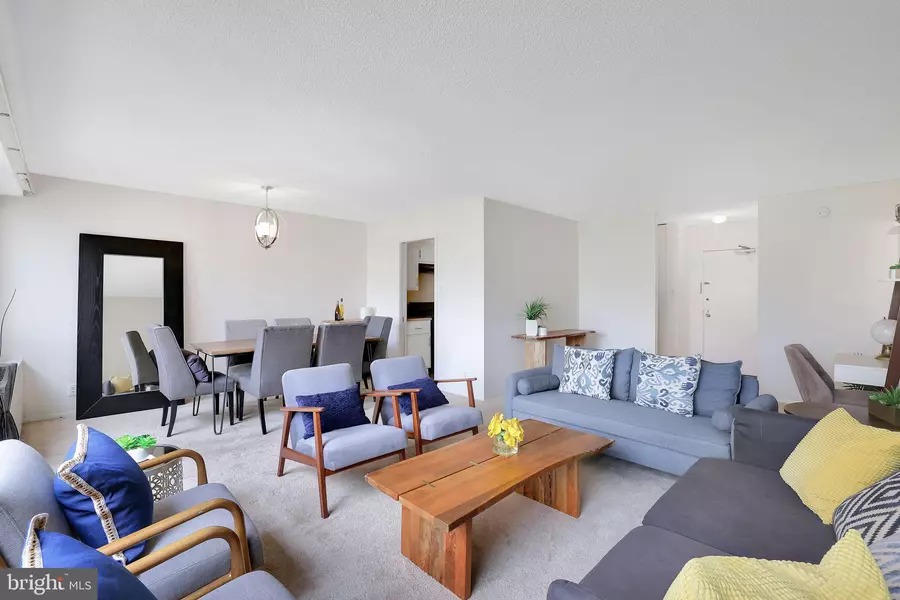 5500 FRIENDSHIP BLVD #1728N, Chevy Chase, MD 20815