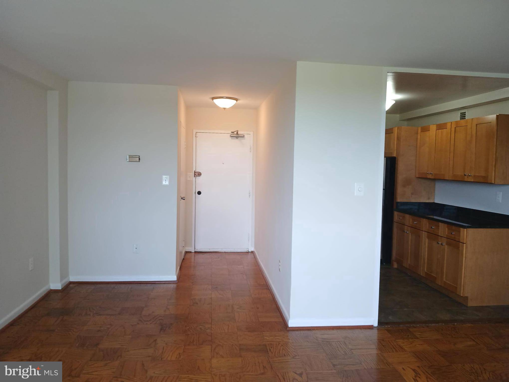 Alexandria, VA 22307,6621 WAKEFIELD DR #720