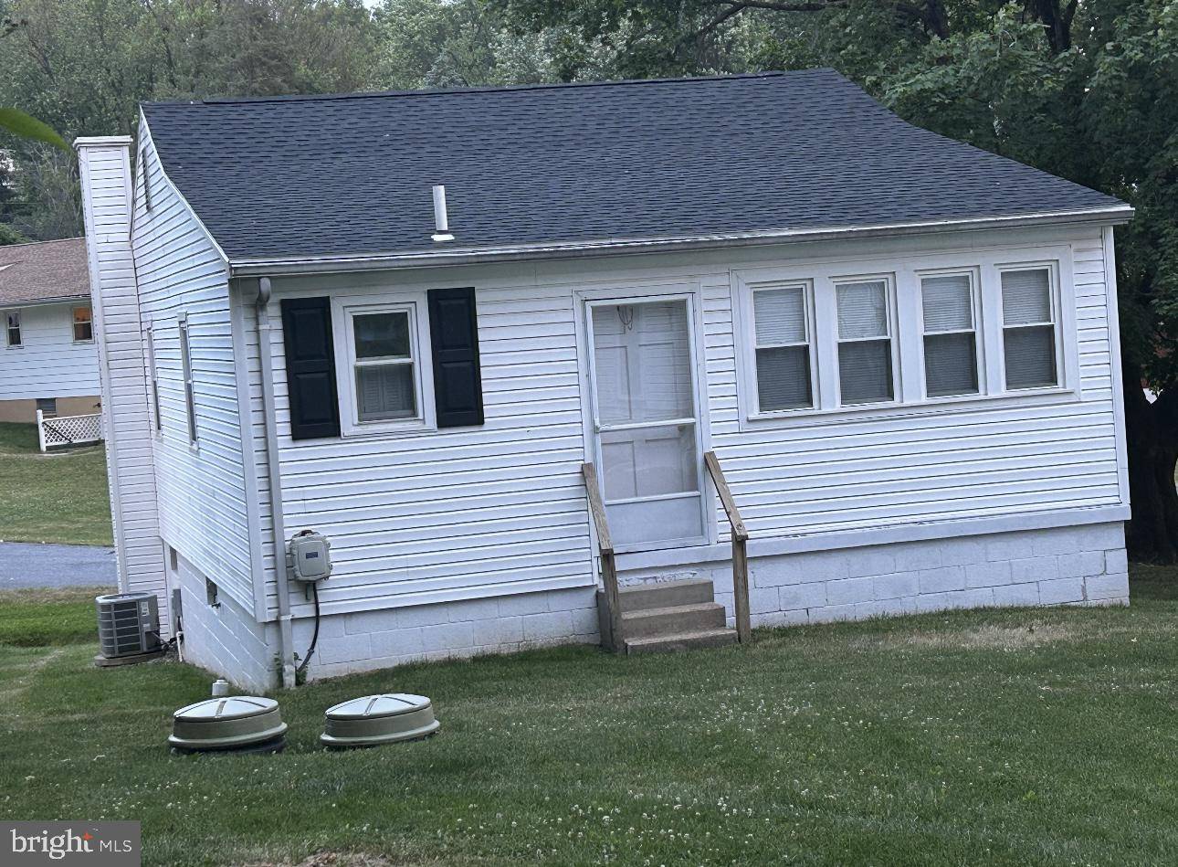 New Cumberland, PA 17070,536 LEWISBERRY RD