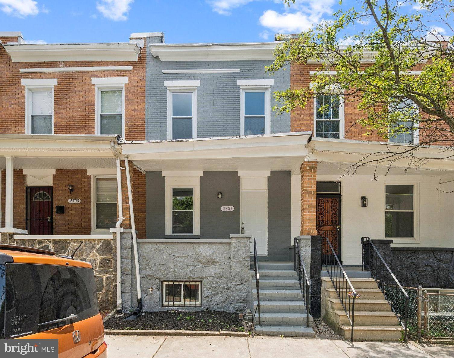 2721 E CHASE ST, Baltimore, MD 21213