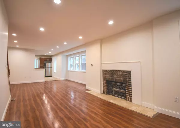 Philadelphia, PA 19143,6230 CARPENTER ST