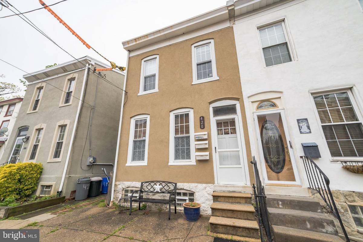 Philadelphia, PA 19128,420 CONARROE ST #1