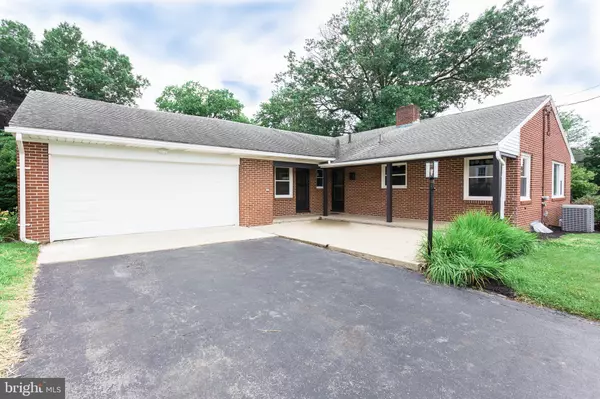 Chambersburg, PA 17201,412 S SEVENTH ST