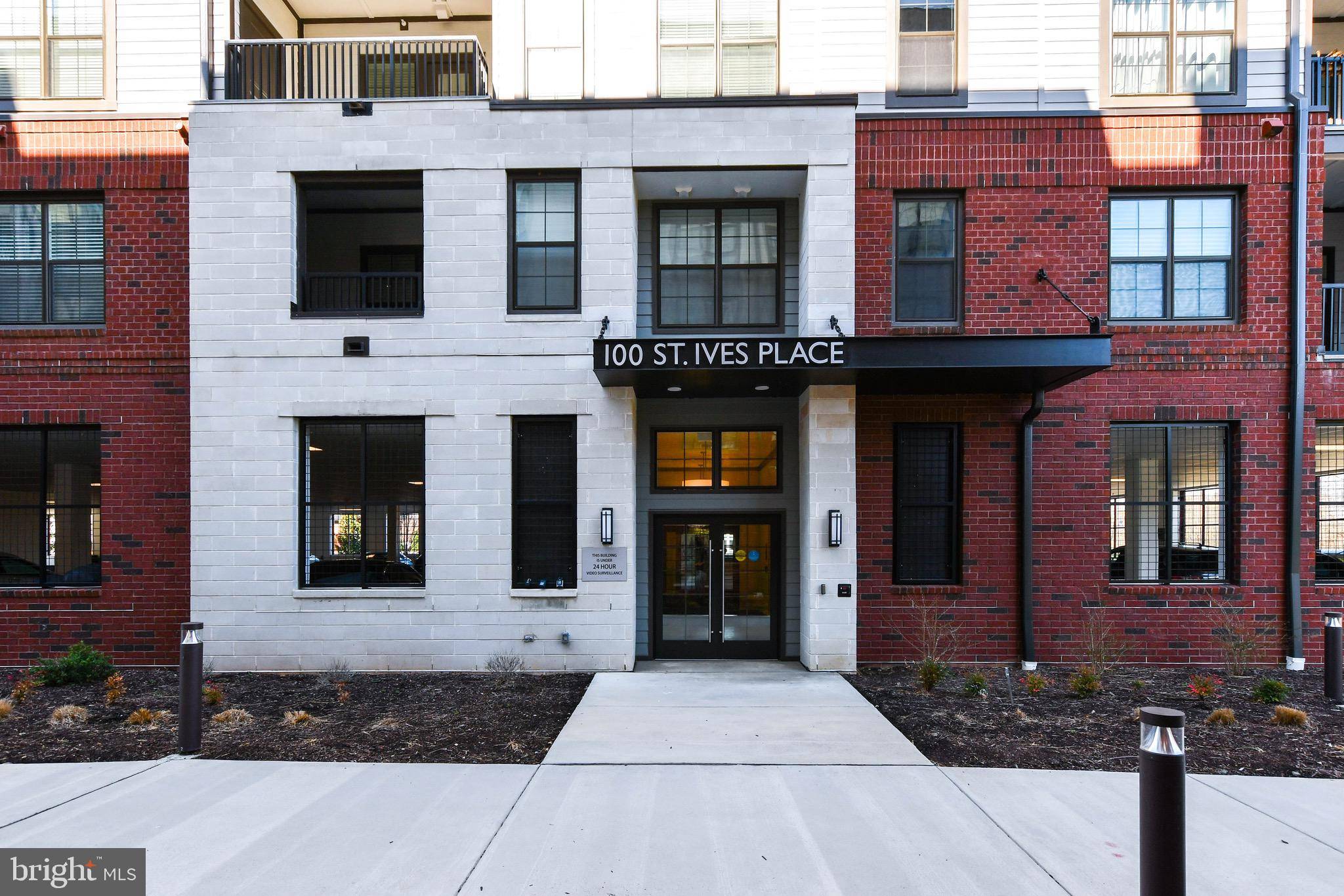 100 SAINT IVES, PL #UNIT #301, National Harbor, MD 20745