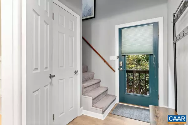 Roseland, VA 22967,461 THREE RIDGES CONDOS #461