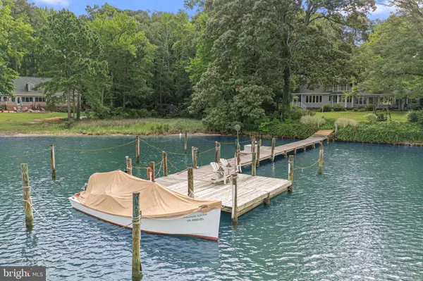 Reedville, VA 22539,226 CROWDER POINT DR
