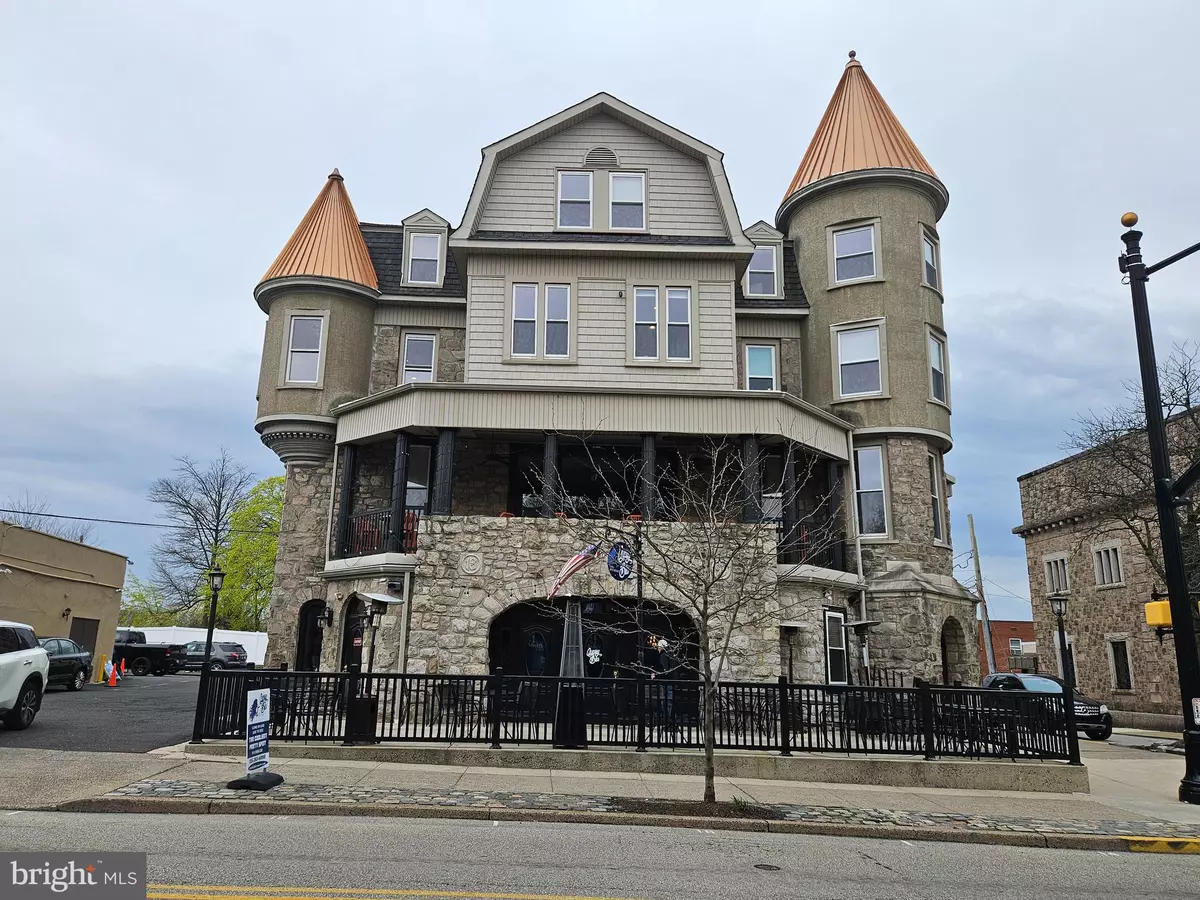 Ambler, PA 19002,34 E BUTLER AVE