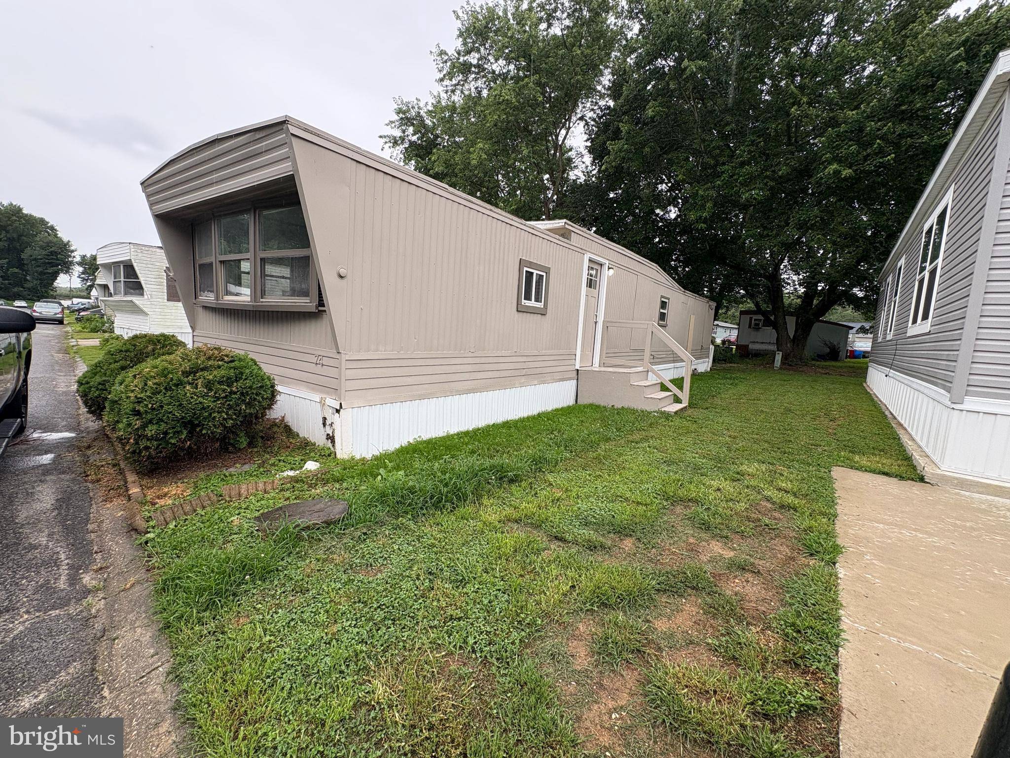 Pennsville, NJ 08070,1 VICTORY AVE #74