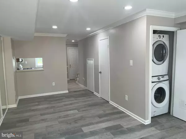 Fairfax, VA 22030,11104 ROCK GARDEN DR