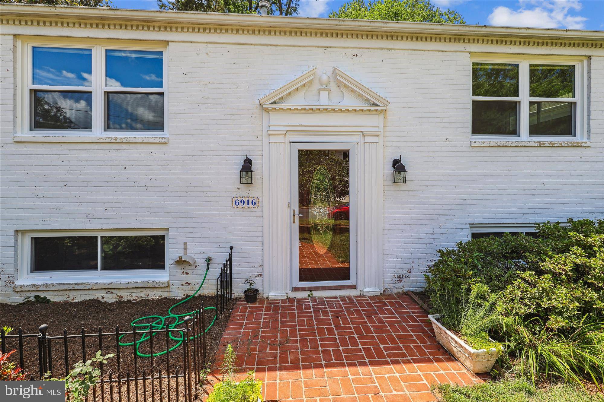 Mclean, VA 22101,6916 SOUTHRIDGE DR