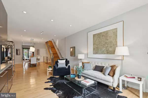 Philadelphia, PA 19146,2107 BAINBRIDGE ST