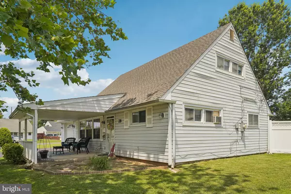 Levittown, PA 19057,28 INDIAN RED RD