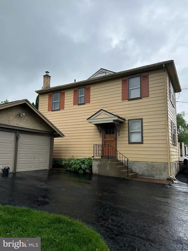 52 ORCHARD LANE, Jeffersonville, PA 19403