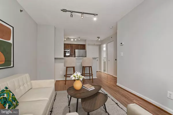Bethesda, MD 20814,7500 WOODMONT AVE #S609