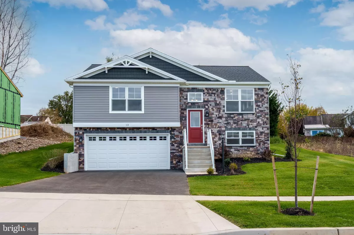 Carlisle, PA 17013,12 CHELTENHAM LN