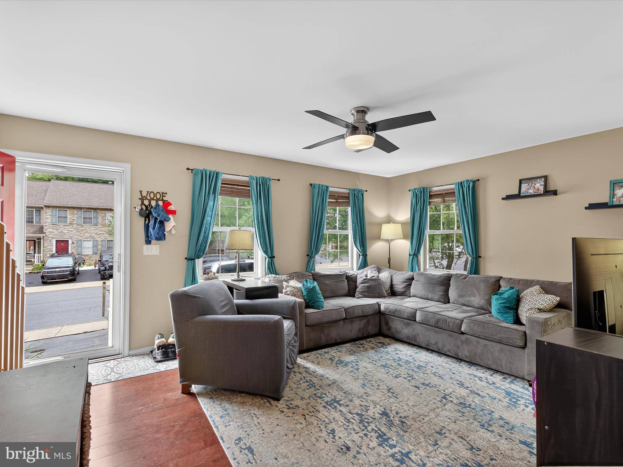 Lancaster, PA 17603,45 DEEP HOLLOW LN
