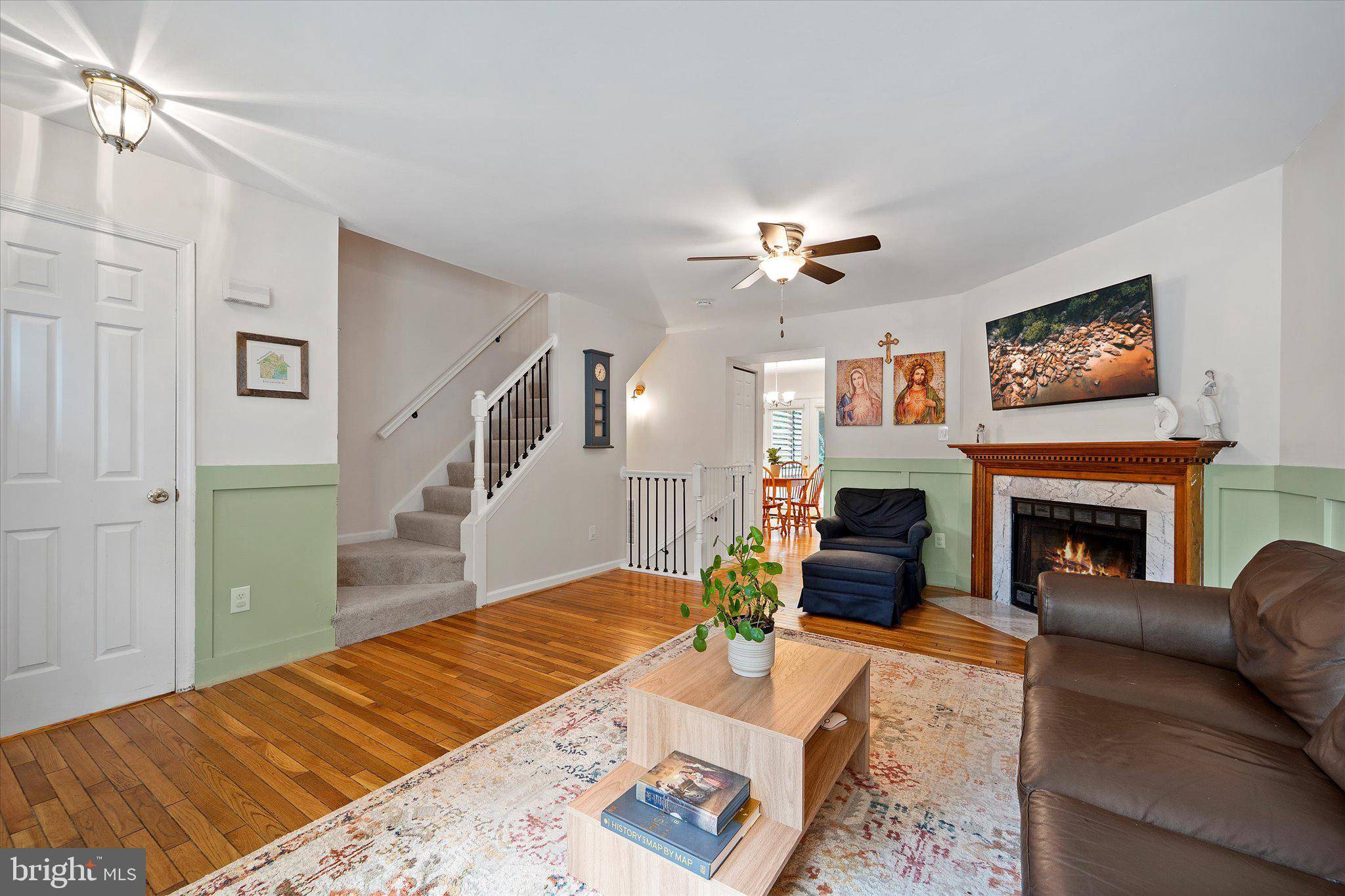 Woodbridge, VA 22192,3953 PEPPERIDGE CT