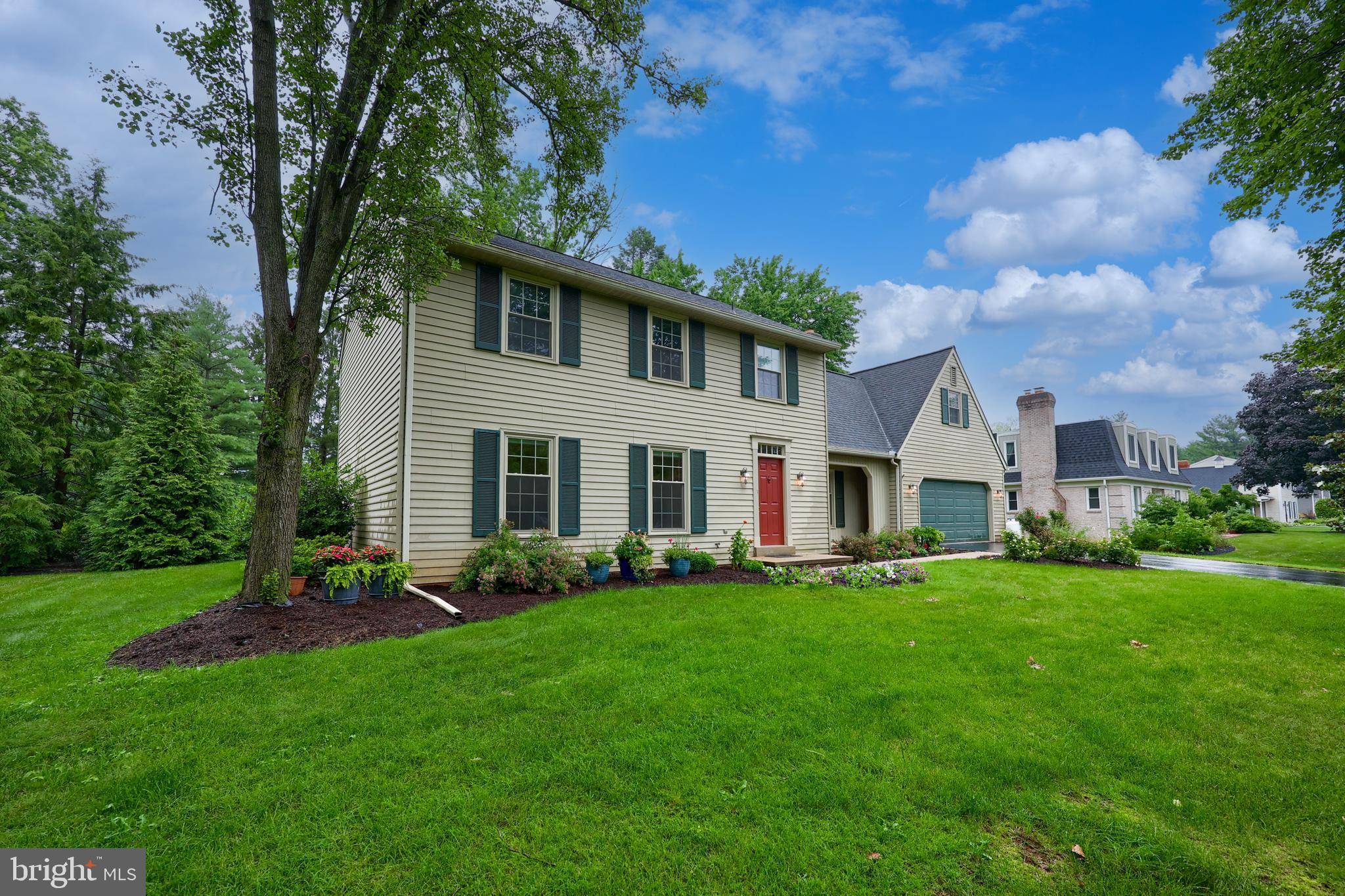 429 WETHERBURN DR, Lancaster, PA 17601