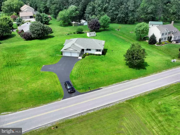 Fleetwood, PA 19522,2 HIGHLAND HILLS DR
