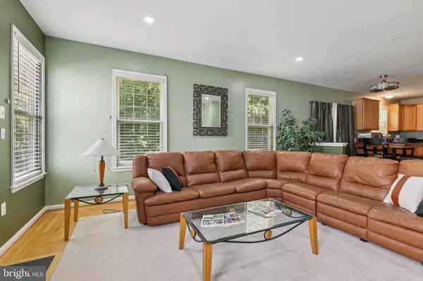 Accokeek, MD 20607,15206 DERBYSHIRE WAY