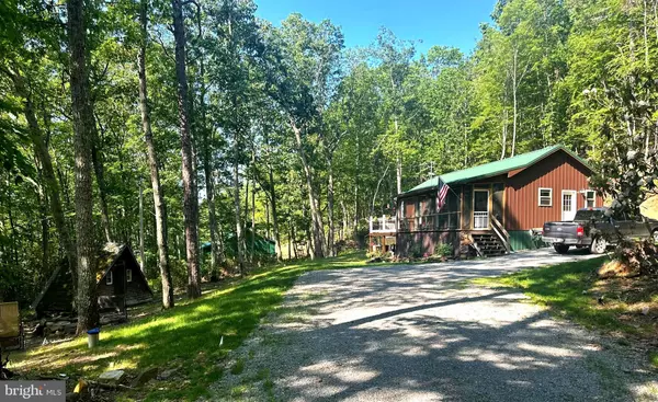 1397 HIGH VALLEY DR,  Franklin,  WV 26807
