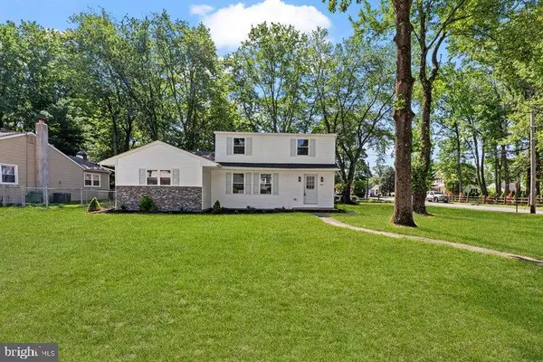 814 MURRAY AVE, Cherry Hill, NJ 08002
