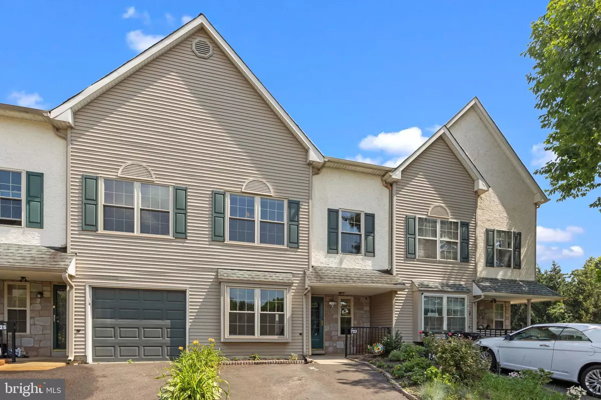 Southampton, PA 18966,723 DELL CT