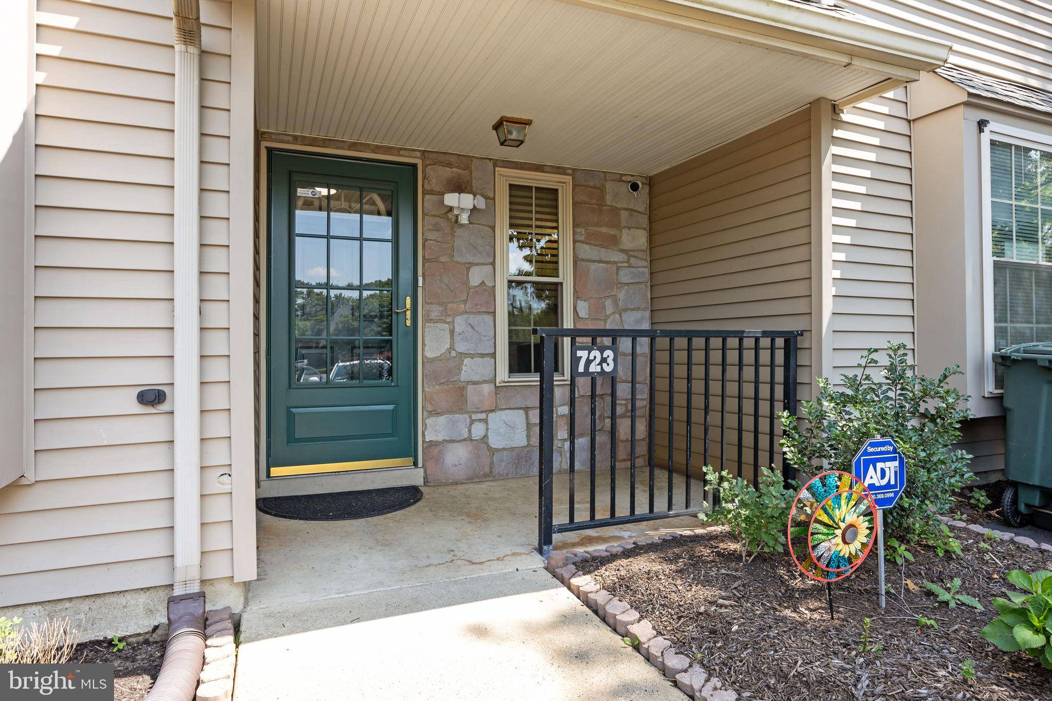 Southampton, PA 18966,723 DELL CT