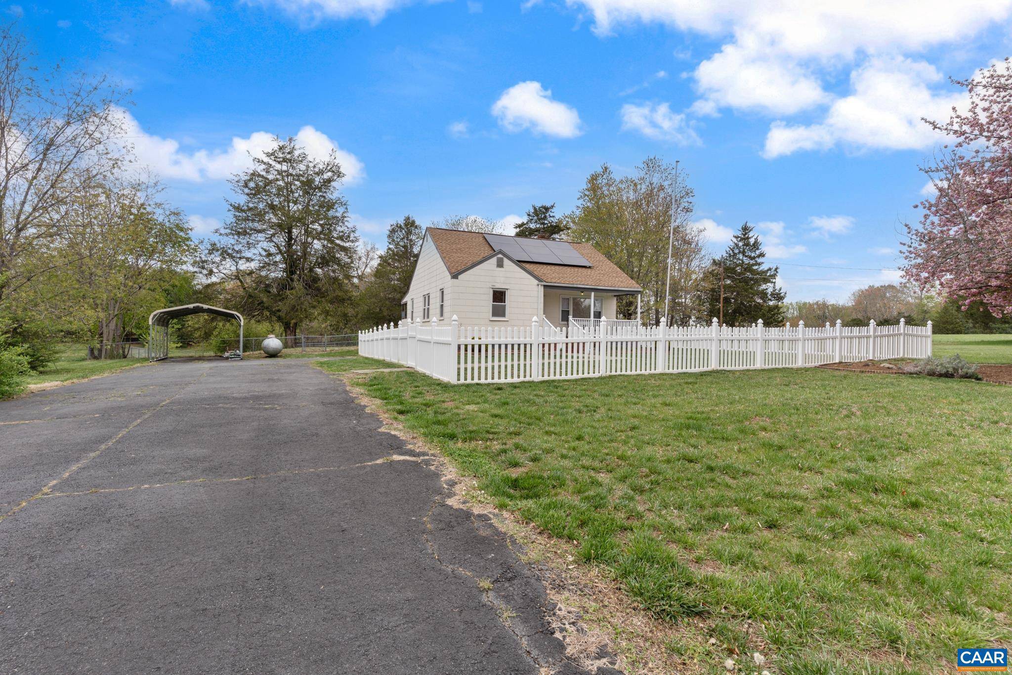 Ruckersville, VA 22968,2742 ADVANCE MILLS RD