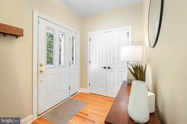 Takoma Park, MD 20912,6608 POPLAR AVE