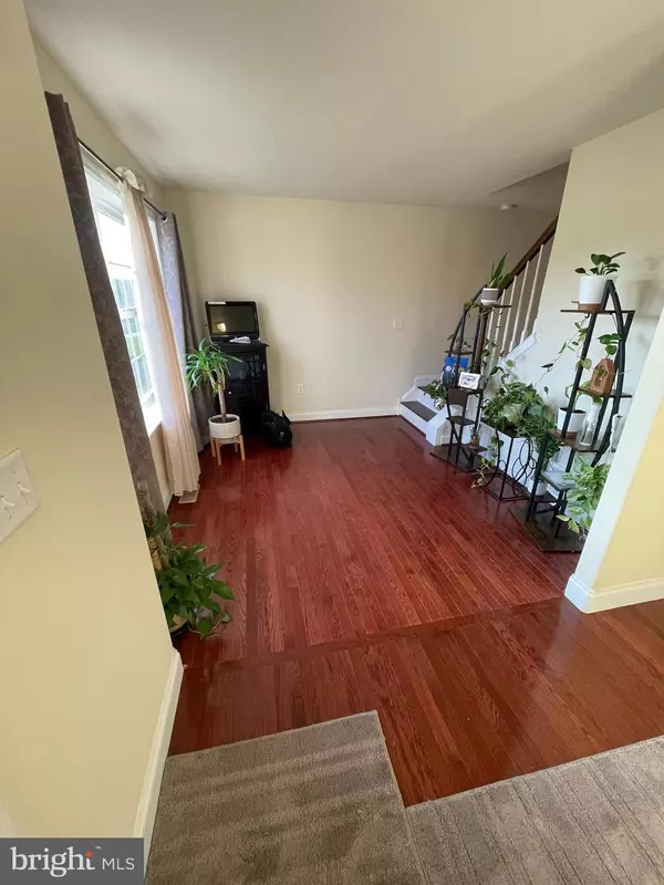 Dover, PA 17315,1732 FOUNTAIN ROCK DR
