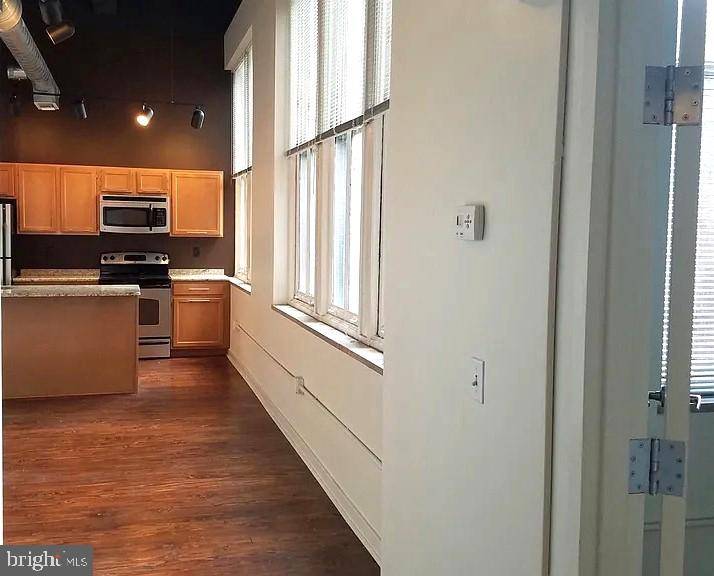 Philadelphia, PA 19102,1510 CHESTNUT ST #702