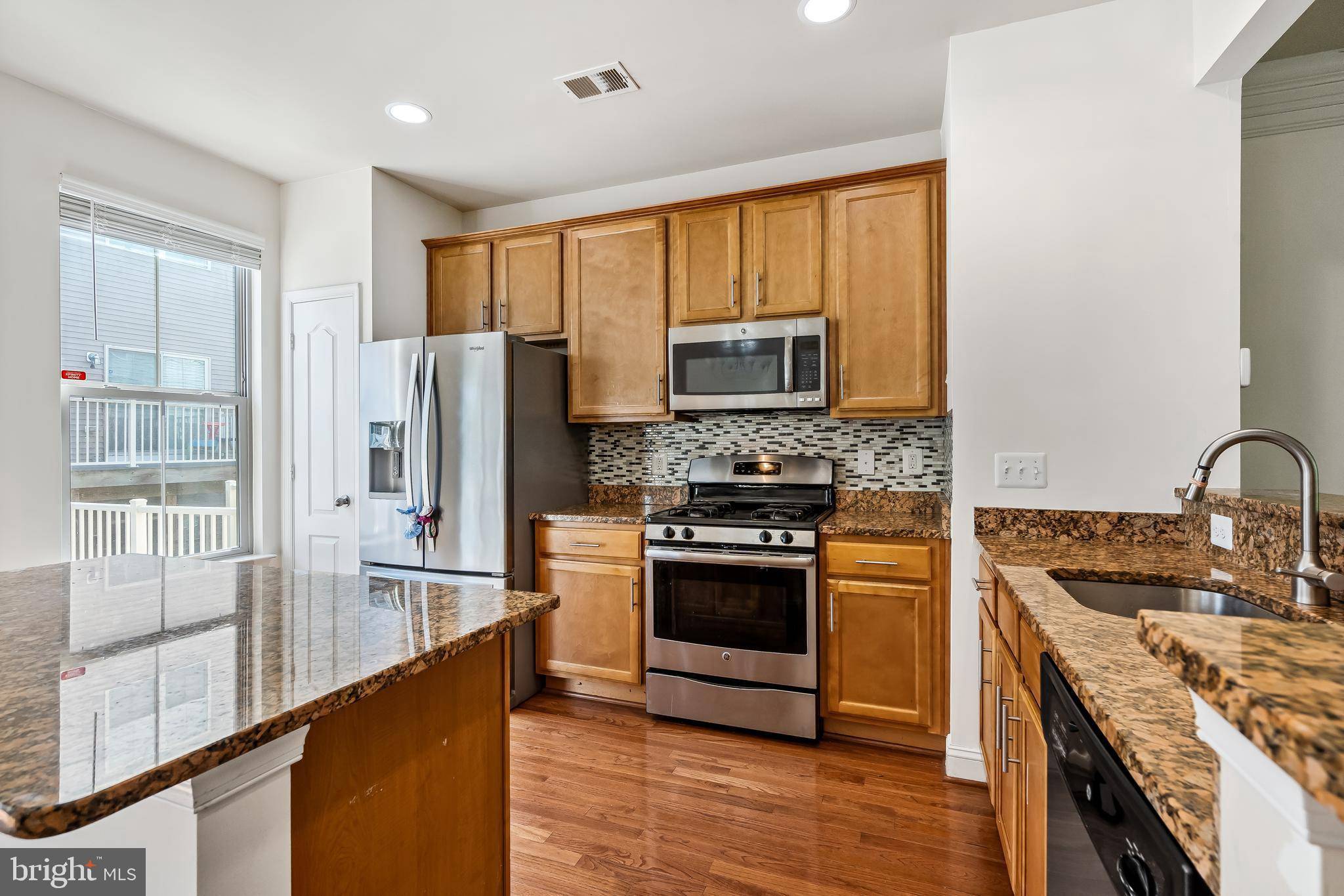 Triangle, VA 22172,4703 POTOMAC HIGHLANDS CIR
