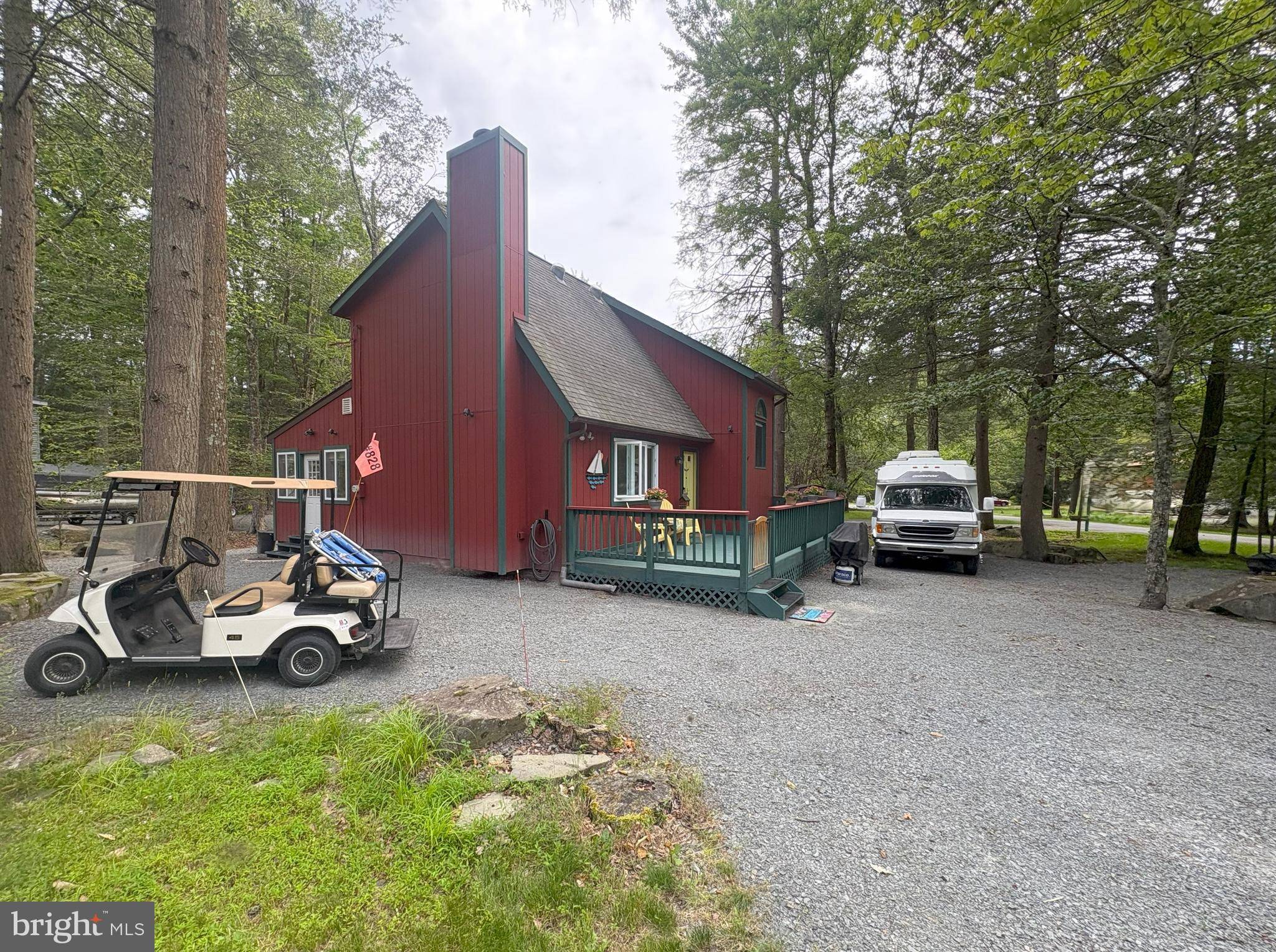 Lake Ariel, PA 18436,1004 FAWNWOOD TER