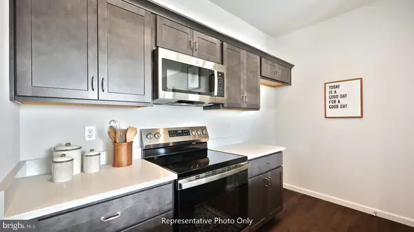 Elizabethtown, PA 17022,49 N CONIFER DR