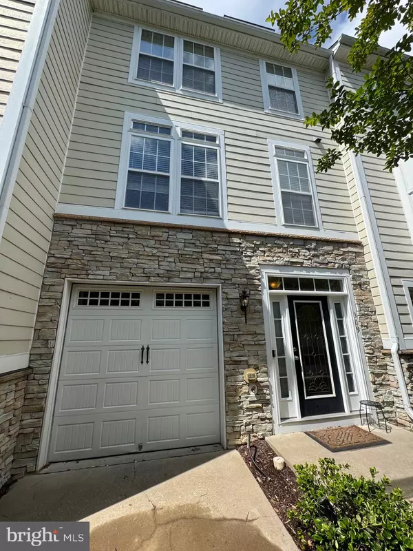 Colonial Beach, VA 22443,309 MONROE POINT DRIVE