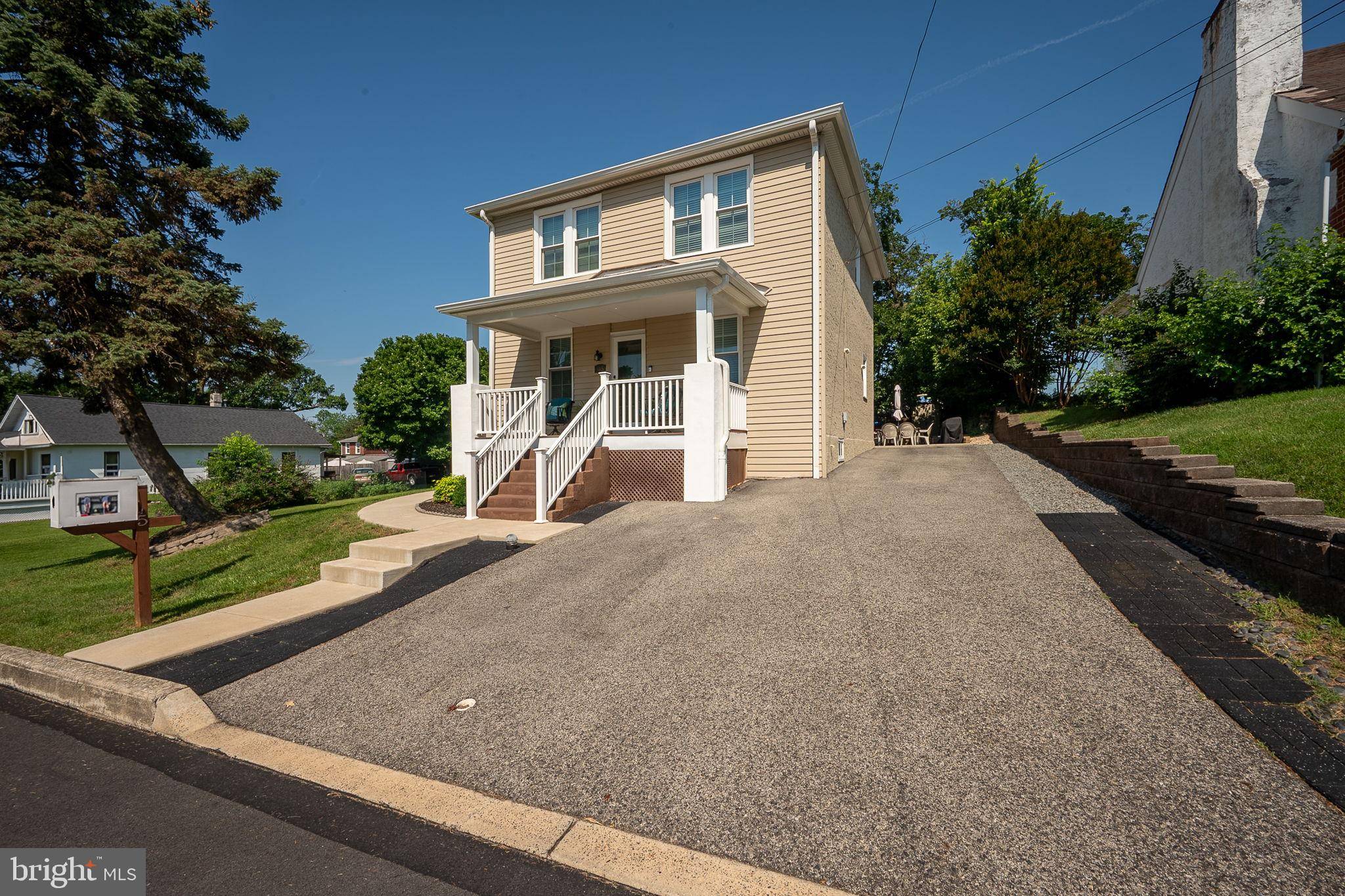 Plymouth Meeting, PA 19462,365 MANOR AVE